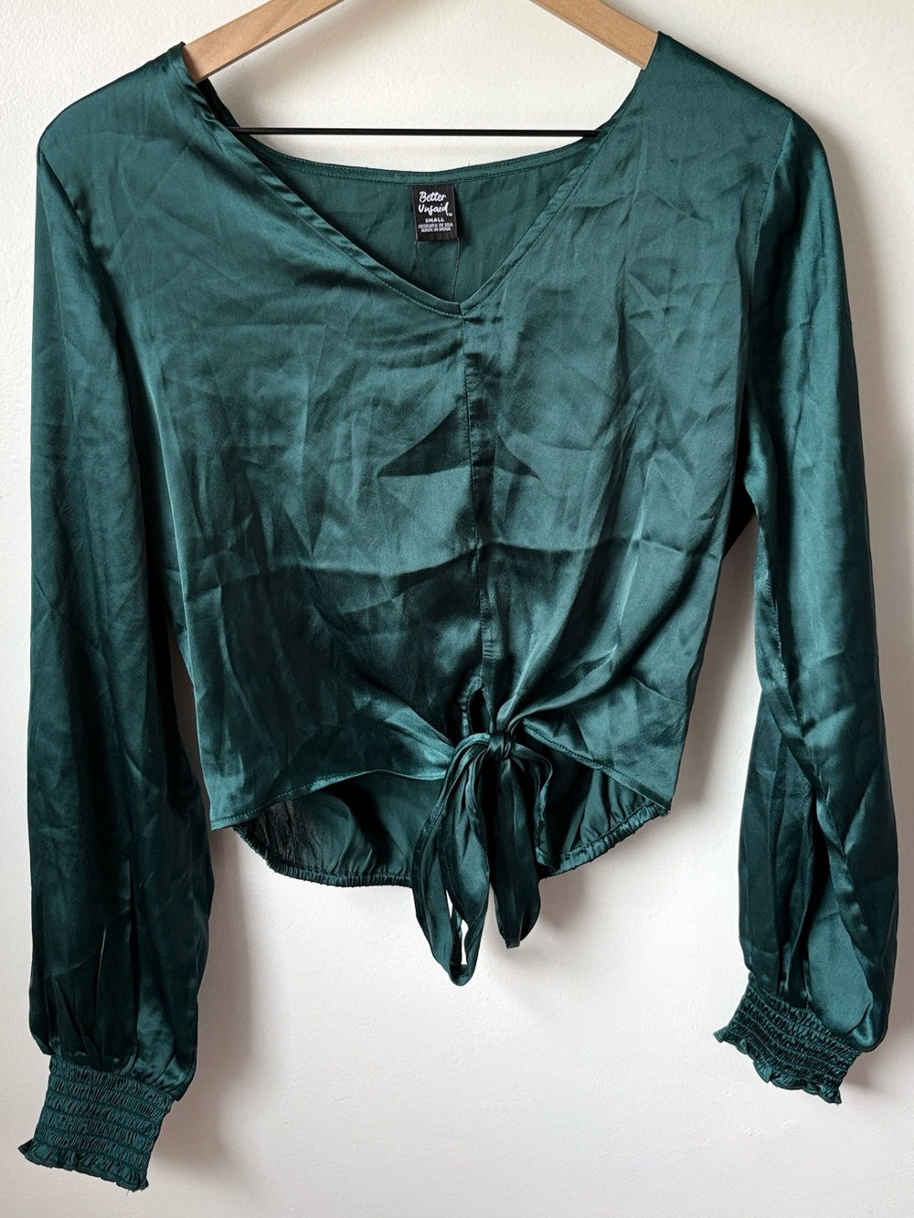NWT women’s emerald green satin tie front long sleeve blouse